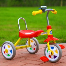 新款儿童户外简易三轮车脚踏车小孩自行车
