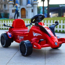 新款儿童电动卡丁车小孩玩具车双驱动卡丁车可遥控可坐人