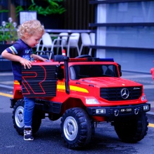 儿童电动汽车 四轮越野车遥控四驱宝宝玩具消防警车可坐人