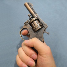 左轮砸响炮全金属合金纸炮子枪抖音快手同款火柴枪儿童玩具砸响枪