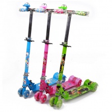 儿童滑板车 滑轮车 脚踏滑板溜溜车 四轮滑板车 新款促销