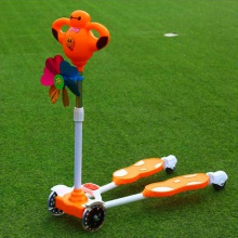 儿童四轮滑板车 蛙式剪刀车 摇摆童车儿童滑板车