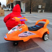 儿童扭扭车音乐溜溜车静音轮滑行车摇摆车童车玩具车和谐号摇摇乐