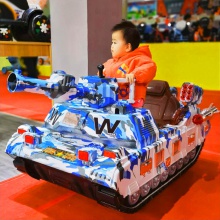 儿童电动坦克出租车宝宝汽车四轮可坐人广场出租可发炮弹玩具童车