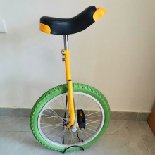 儿童成人杂技车单轮车自行车竞技车平肩独轮车开学礼活动