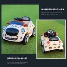 婴幼四轮汽车遥控车带音乐1-3岁男女宝宝玩具车可坐人儿童电动车