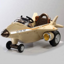 时尚设计 4轮飞机儿童电动骑行带音乐功率显示 儿童飞机电汽车