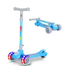 儿童三轮儿童玩具滑板车闪光轮 高质量新款塑料儿童滑板车