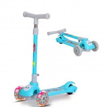 儿童三轮儿童玩具滑板车闪光轮 高质量新款塑料儿童滑板车