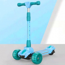 2-15岁可折叠三轮滑行踏板车 带音乐可调儿童滑板车