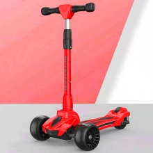 2-15岁可折叠三轮滑行踏板车 带音乐可调儿童滑板车