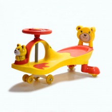 新款防侧翻1到8岁静音轮音乐儿童玩具摇摆车宝宝可滑行儿童扭扭车