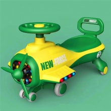 新款扭扭车滑滑溜溜摇摆滑行车 儿童扭扭车万向轮防侧翻大人可坐