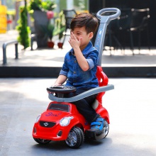 宝宝溜溜车滑行车 带音乐手推车 四轮学步车 儿童扭扭车