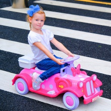 四轮遥控男女宝宝充电玩具车可坐双人亲子车小孩童车儿童电动汽车