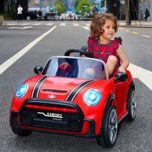四轮加大可坐人带遥控男女宝宝充电玩具车宝宝电瓶车儿童电动汽车