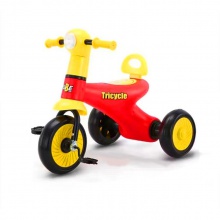 新款宝宝脚踏车 带音乐灯光童车 脚蹬三轮车 儿童三轮车