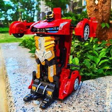 遥控手势感应变形车777遥控变形车玩具车模展会货源