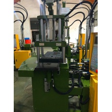 双滑板立式注塑机高效节能 立式注塑机