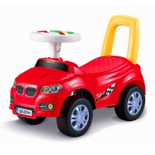 有趣的孩子驾驶迷你汽车 儿童电动乘坐玩具汽车 儿童滑行车