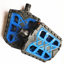 成人儿童电动自行车单车飞死山地车童车脚踏板脚蹬踩滚珠轴承