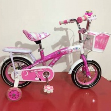 儿童山地自行车与推杆和椅背休息儿童自行车 儿童脚踏自行车