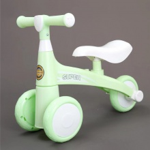 儿童滑行轮滑车平衡车学步车轮滑车1-3岁儿童三轮滑行车宝宝喜欢