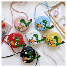 2023新款儿童恐龙可爱单肩斜挎小胸包出行旅游零钱包