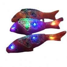 电动发光音乐投影摇摆鱼会跑抖音热门玩具仿真动物夜市地摊小礼物