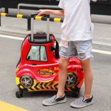 儿童坐骑行李箱拉箱万向轮拉杆箱网红卡通可爱旅行箱