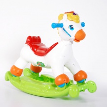 婴儿摇椅宝宝摇摇马儿童滑行车木马多功能带音乐塑料玩具