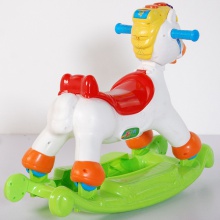 婴儿摇椅宝宝摇摇马儿童滑行车木马多功能带音乐塑料玩具