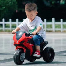 儿童电动摩托车3-6岁充电可坐电动三轮车男女宝宝电瓶车厂家直供