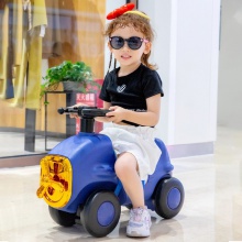 可爱的4轮儿童塑料车滑滑板车骑在车上/摇马玩具儿童平衡车/儿童车秋千滑车