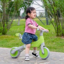 儿童平衡车多功能滑步车脚踏1-3-6岁宝宝三轮滑行车童车厂家