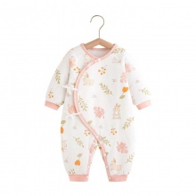 新生婴儿连体衣儿童秋冬季纯棉无骨哈衣服初生睡衣男女宝宝爬服春