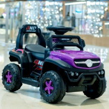 儿童电动车四轮遥控车带手推杆四轮汽车充电男女宝宝可坐人玩具车