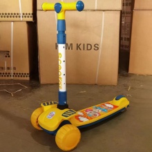 3合1发光二极管轻音乐踢迷你平衡滑板车，带座椅/婴儿踢滑板车