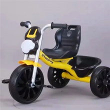 儿童自动驾驶玩具车可容纳1-6岁宝宝三轮车头灯三轮车