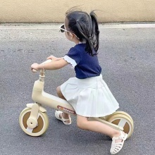 新款迷你自行车儿童小推自行车PP材料静音车轮CE平衡自行车