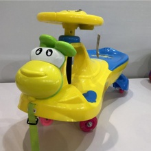 儿童扭扭车带音乐静音万向轮摇摆溜溜滑行车男女1-8岁宝宝扭扭车