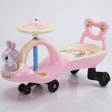 新款扭扭车 儿童溜溜车万向轮滑行 摇摆玩具车 转弯灵活静音闪光