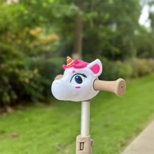 发光白色独角兽滑板车卡通头配饰babycare通用防撞头装饰