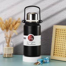 316不锈钢真空保温杯提手便携斜跨旅行壶户外大容量运动水壶