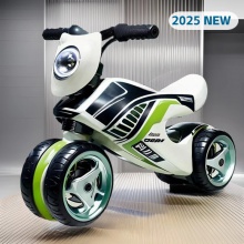 儿童滑行车滑步防侧翻带音乐可坐可骑溜溜车一体轮平衡车